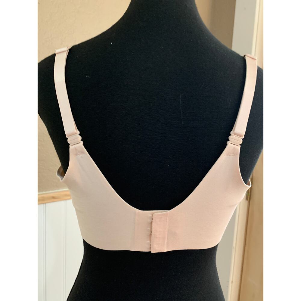 VICTORIA'S SECRET PLUNGE PADDED UNDERWIRE SMOOTH T-SHIRT BRA SOFT PINK 36DD - Picture 3 of 7